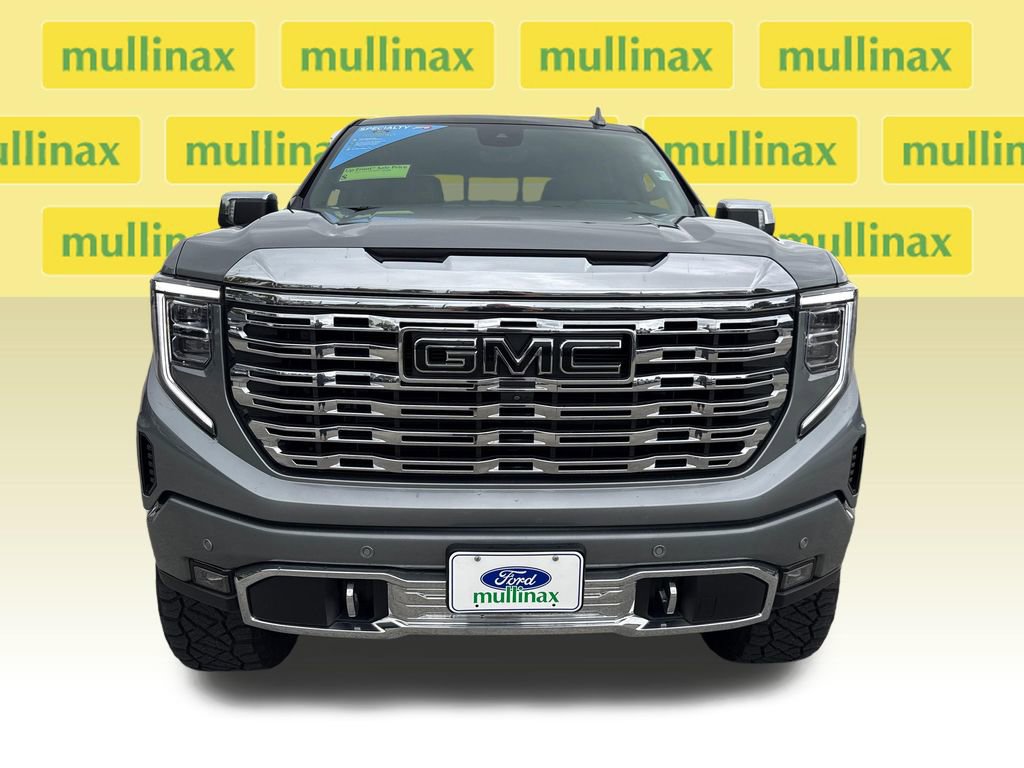 Used 2023 GMC Sierra 1500 Denali w/ Denali Reserve Package AWD/4WD image 11