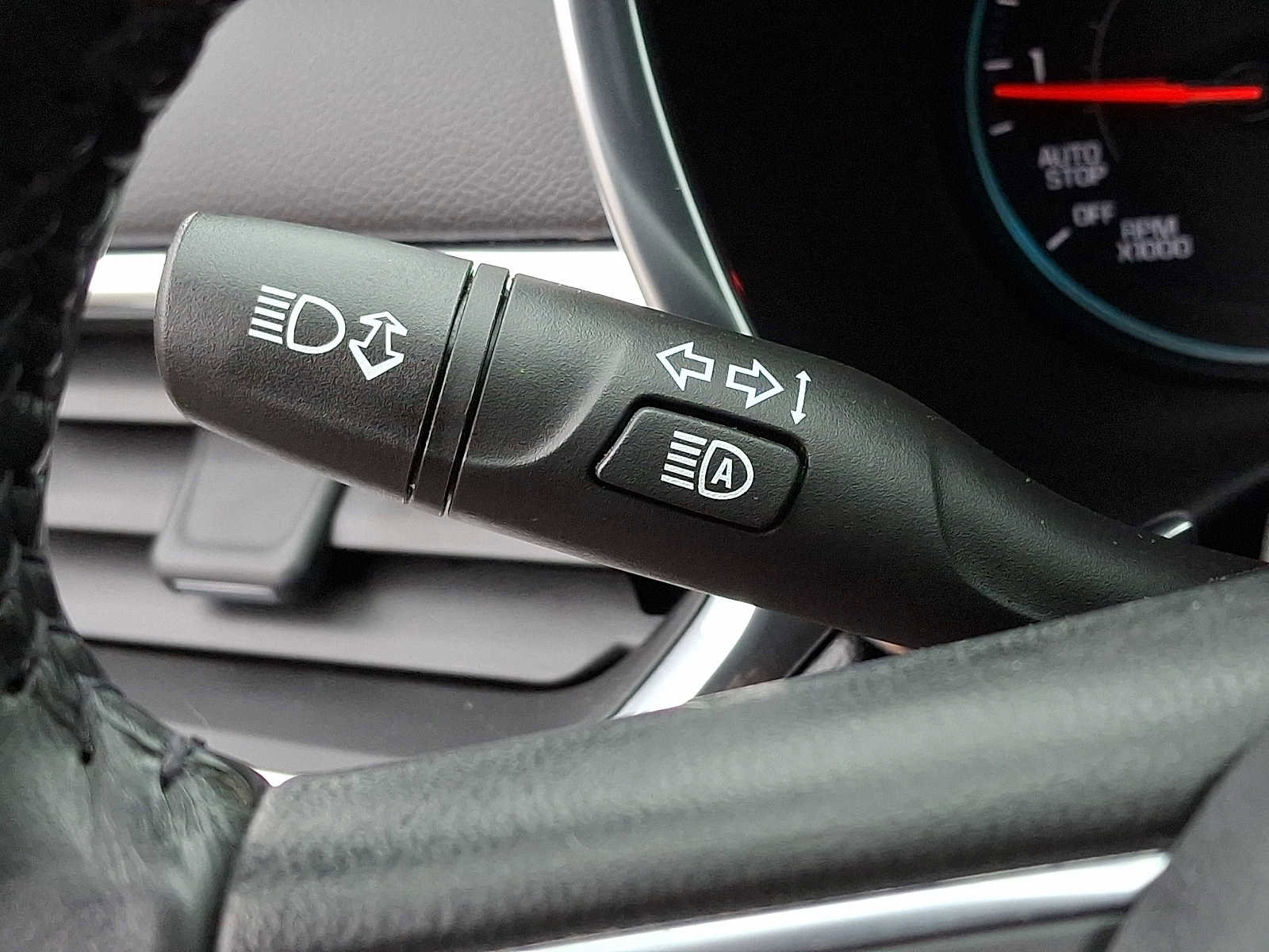 Used 2022 Chevrolet Equinox LT image 24