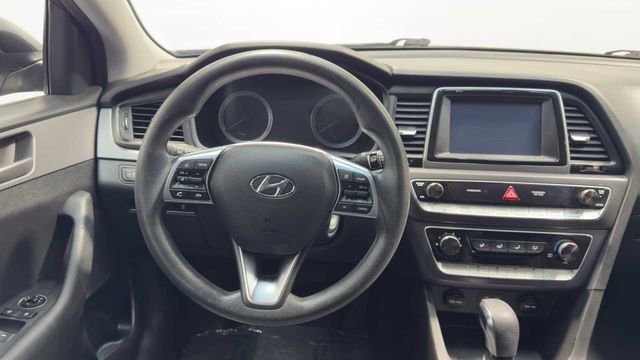 Used 2019 Hyundai Sonata SE FWD image 19