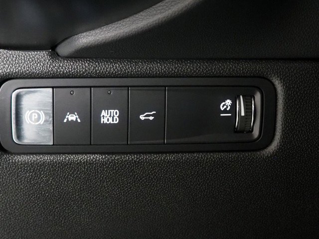 Used 2024 Chevrolet Equinox EV RS image 22