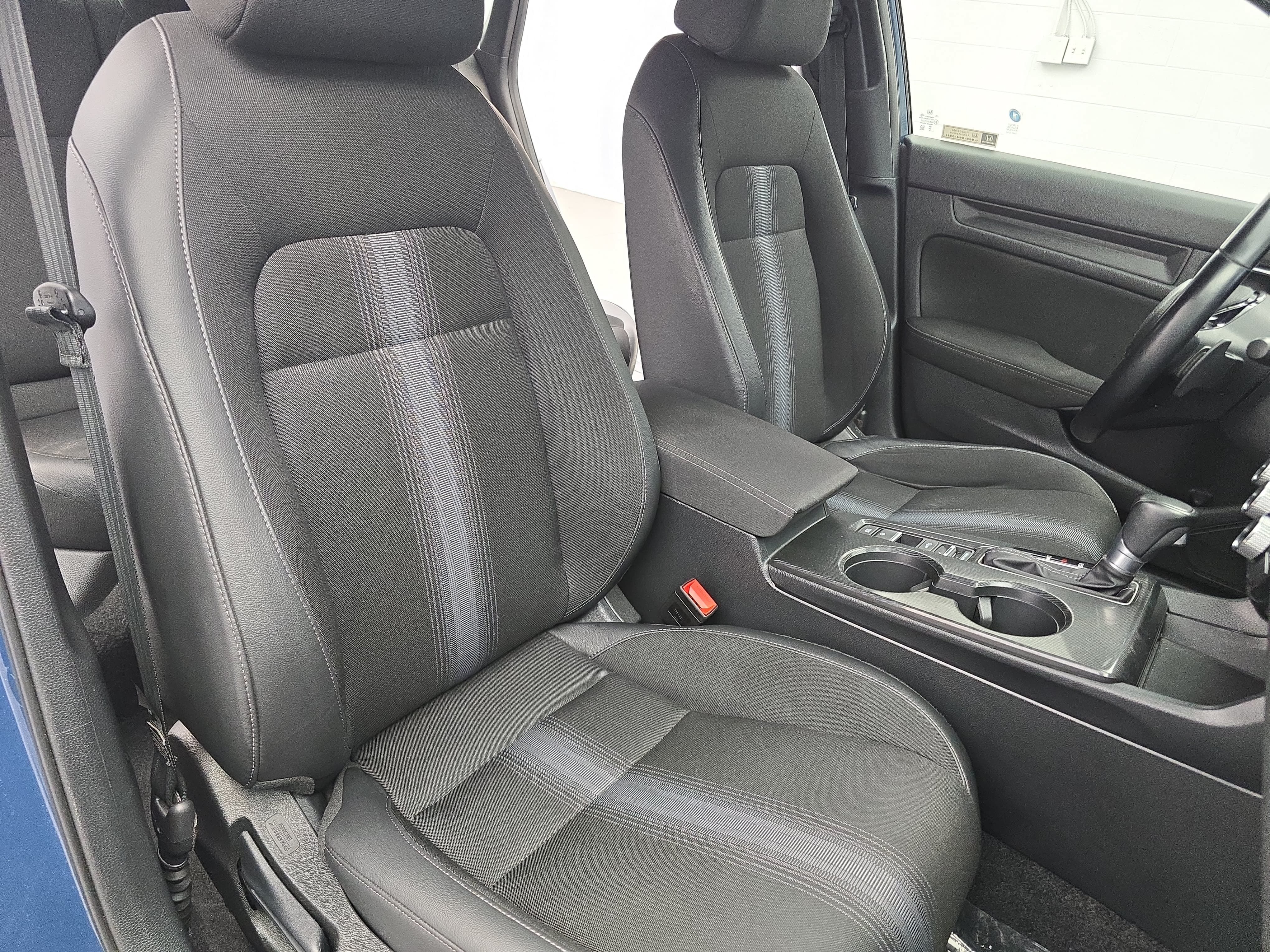 Used 2025 Honda Civic Sport image 10