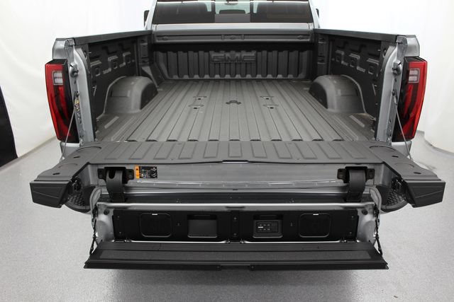 New 2026 GMC Sierra 2500 Denali Ultimate w/ LPO, Black Badging Package AWD/4WD image 10