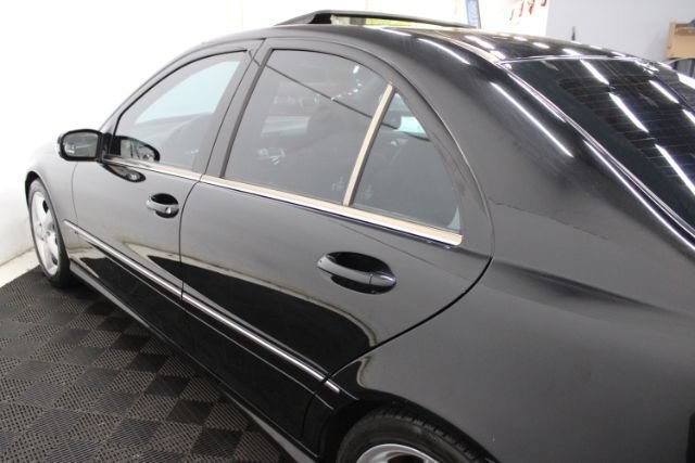 Used 2005 Mercedes-Benz C 230 Sedan image 9