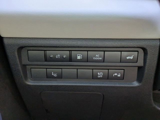 Used 2024 Mitsubishi Outlander SEL image 27