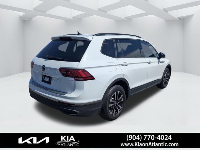 Used 2023 Volkswagen Tiguan S FWD image 3