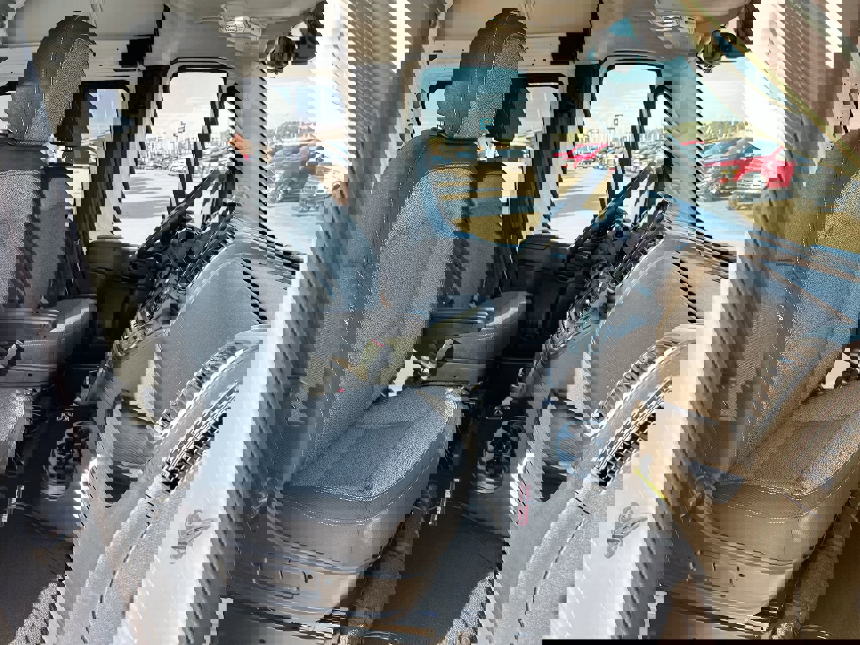 New 2026 RAM ProMaster 2500 w/ Quick Order Package 22H SLT+ image 27