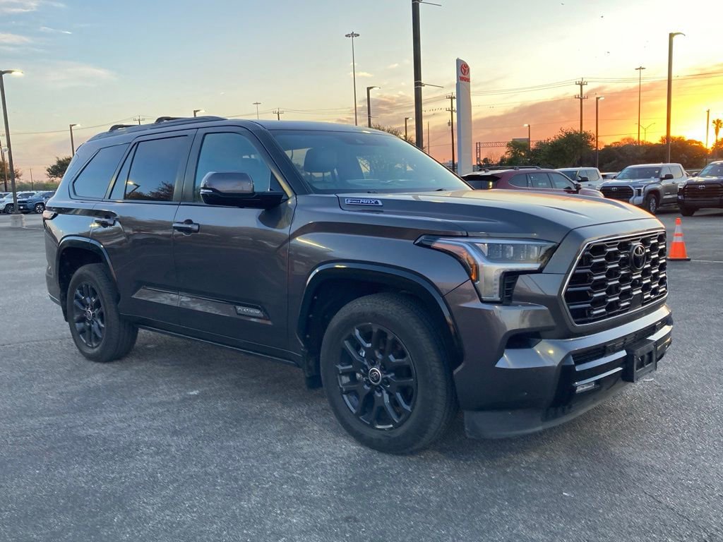 Used 2024 Toyota Sequoia Platinum image 3