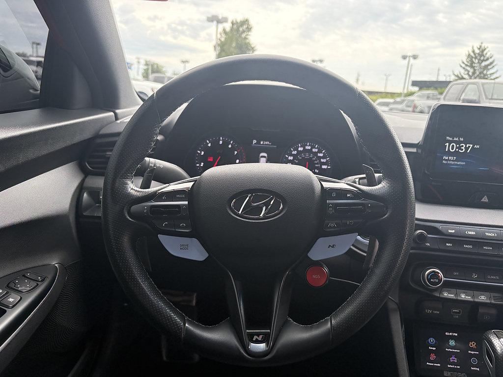 Used 2022 Hyundai Veloster N FWD image 20