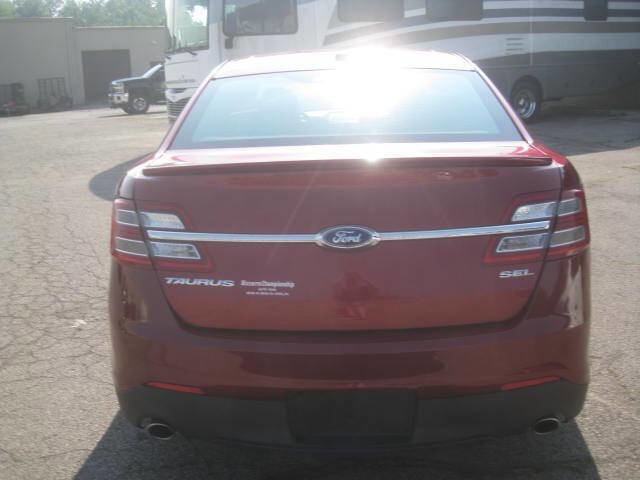Used 2014 Ford Taurus SEL w/ Equipment Group 201A image 6