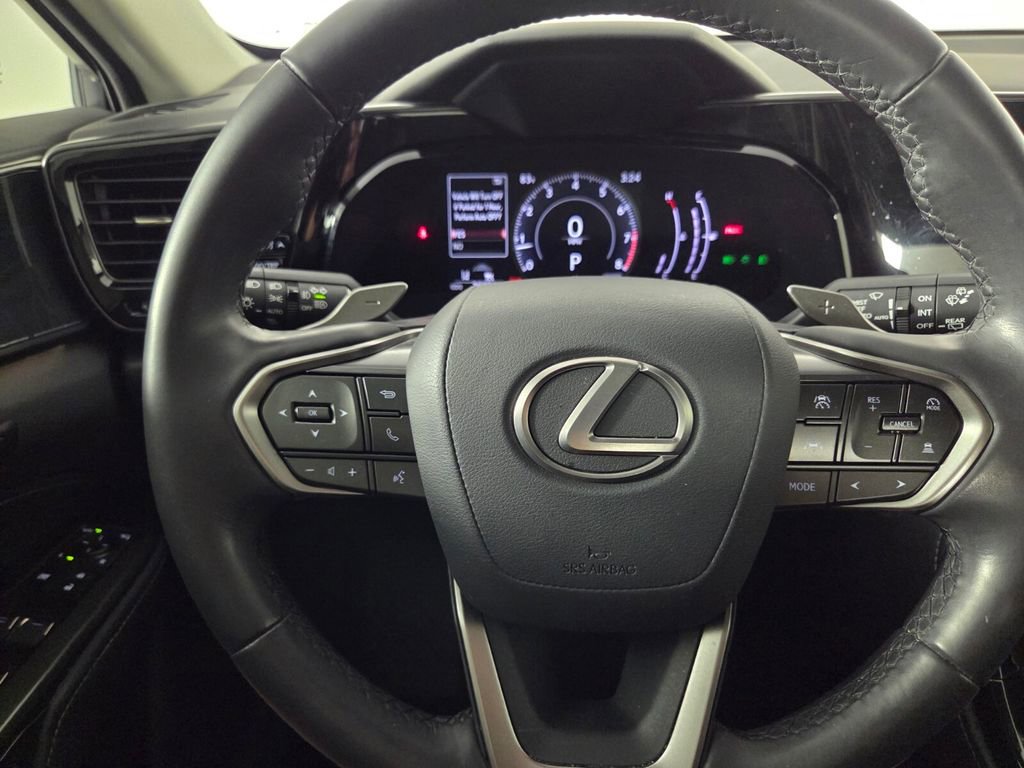 Used 2024 Lexus NX 250 FWD image 18