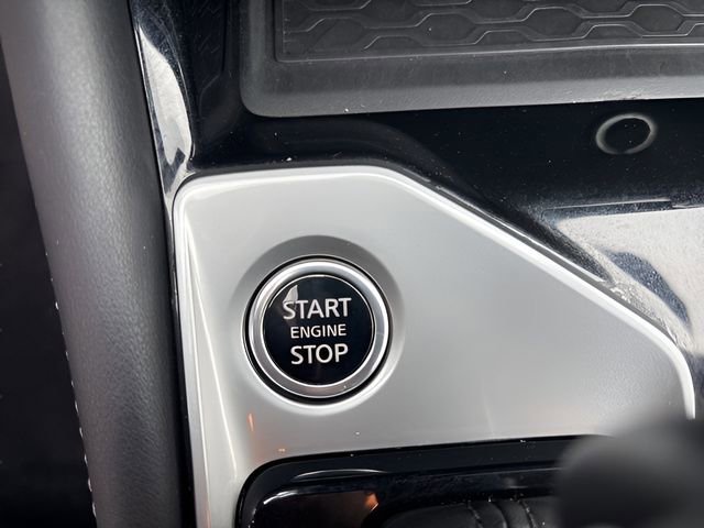 Used 2024 Nissan Altima 2.5 SL AWD/4WD image 19