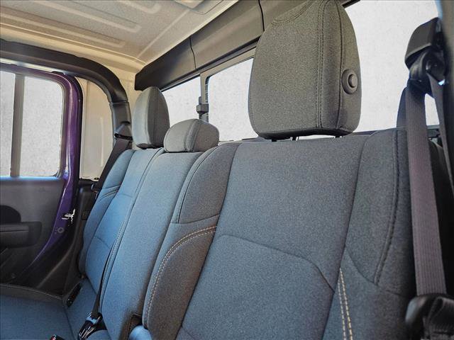 New 2026 Jeep Gladiator Sport image 17