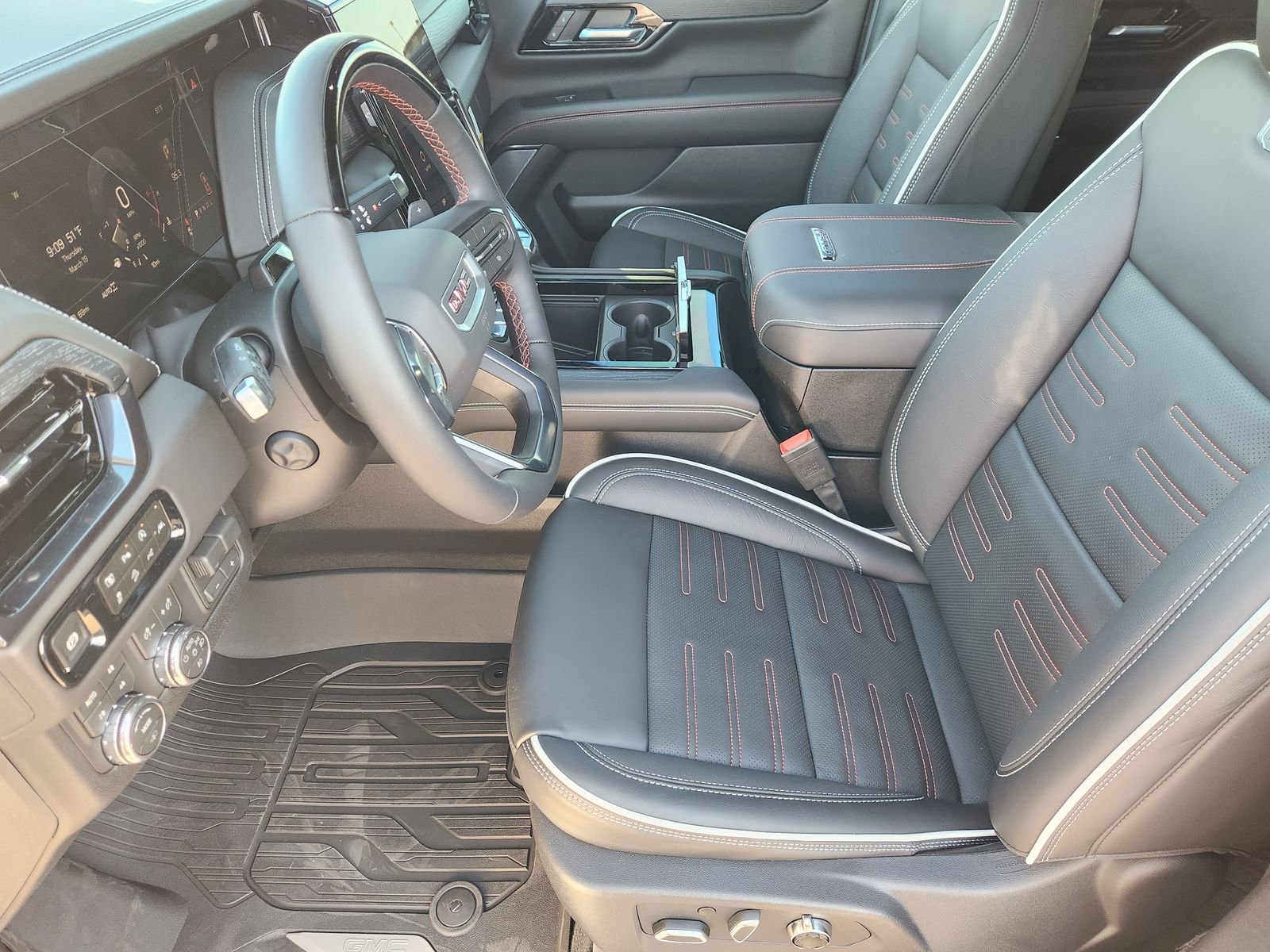 New 2026 GMC Yukon AT4 Ultimate w/ LPO, Floor Liner Package image 16