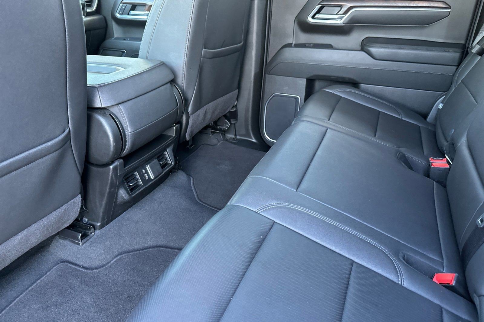 Certified 2025 GMC Sierra 1500 SLT AWD/4WD image 22