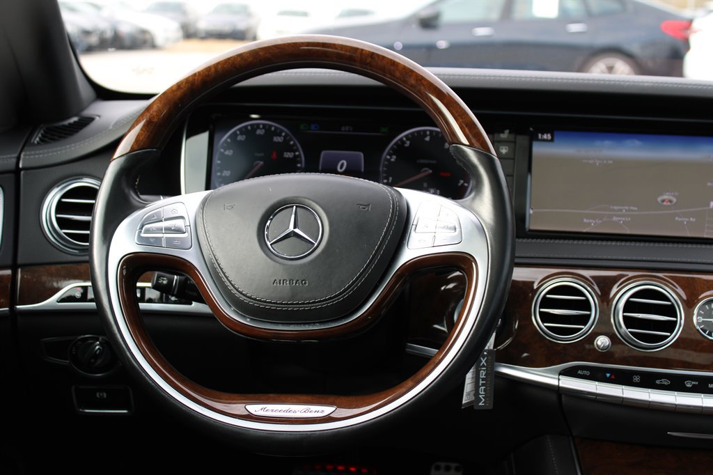 Used 2016 Mercedes-Benz S 550 4MATIC Sedan image 19