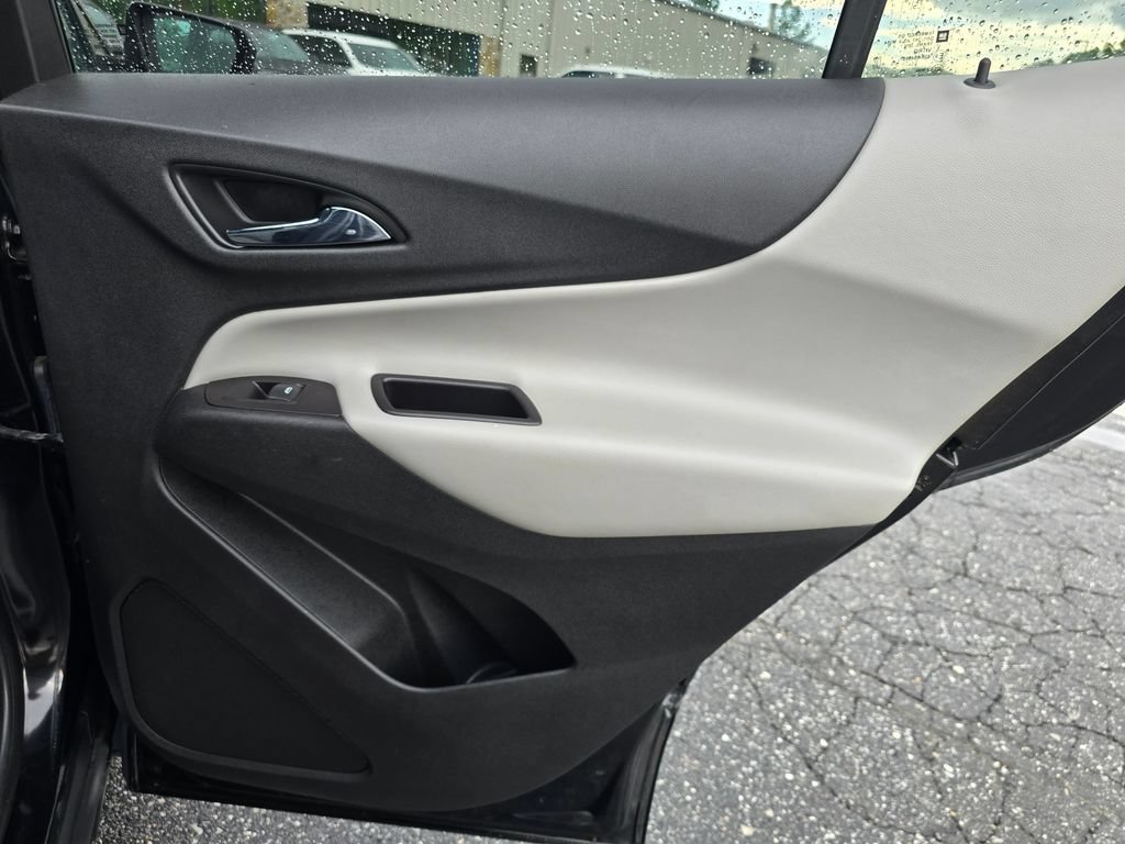 Used 2020 Chevrolet Equinox LT AWD/4WD image 49