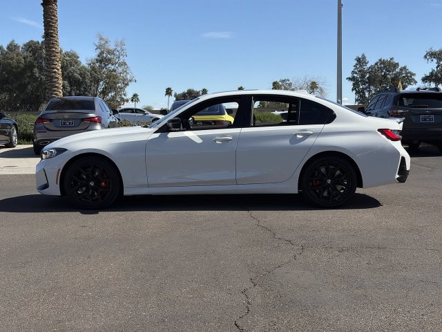 Used 2026 BMW 330i Sedan w/ M Sport Package RWD image 9