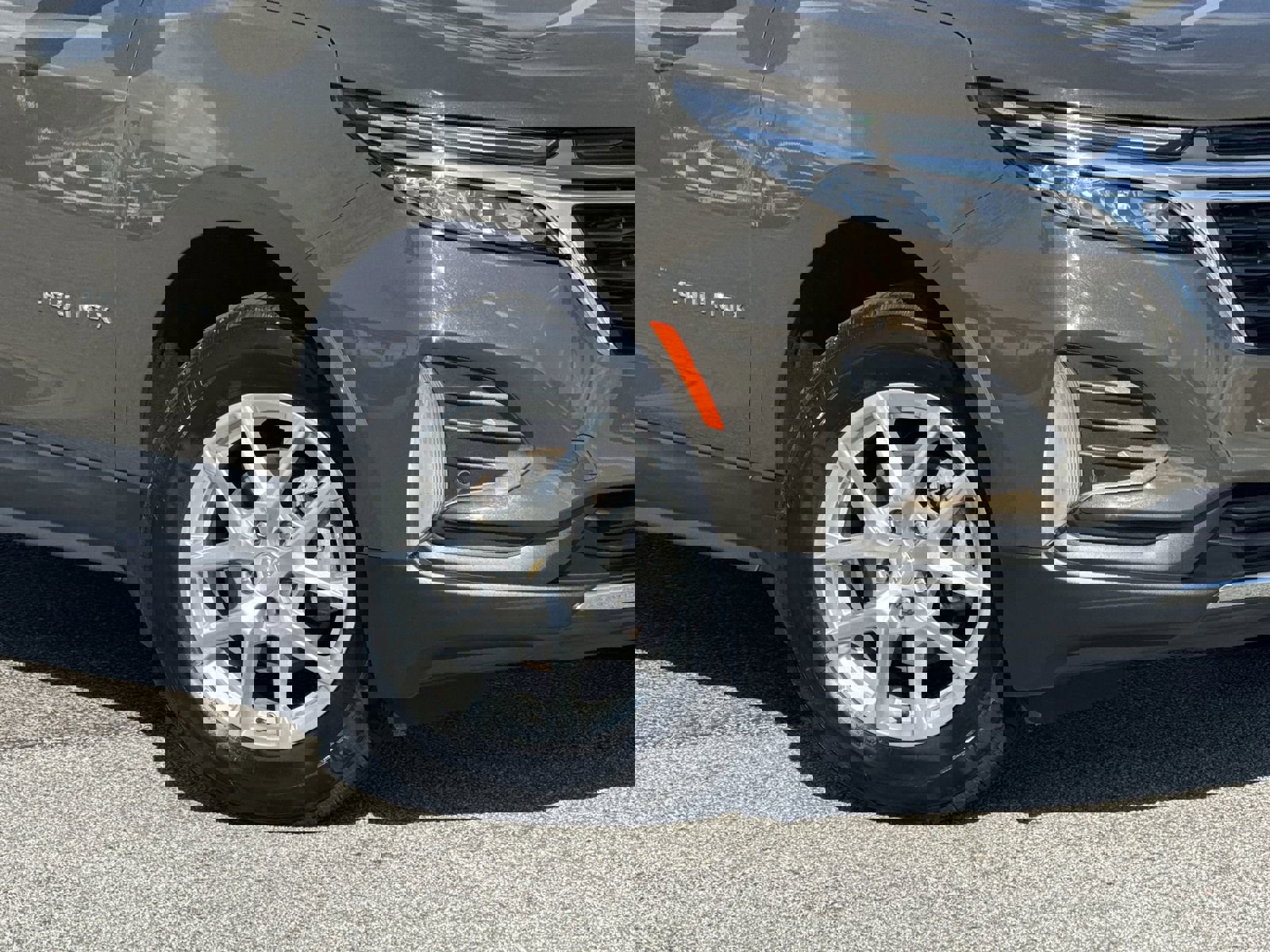 Used 2024 Chevrolet Equinox LT image 13