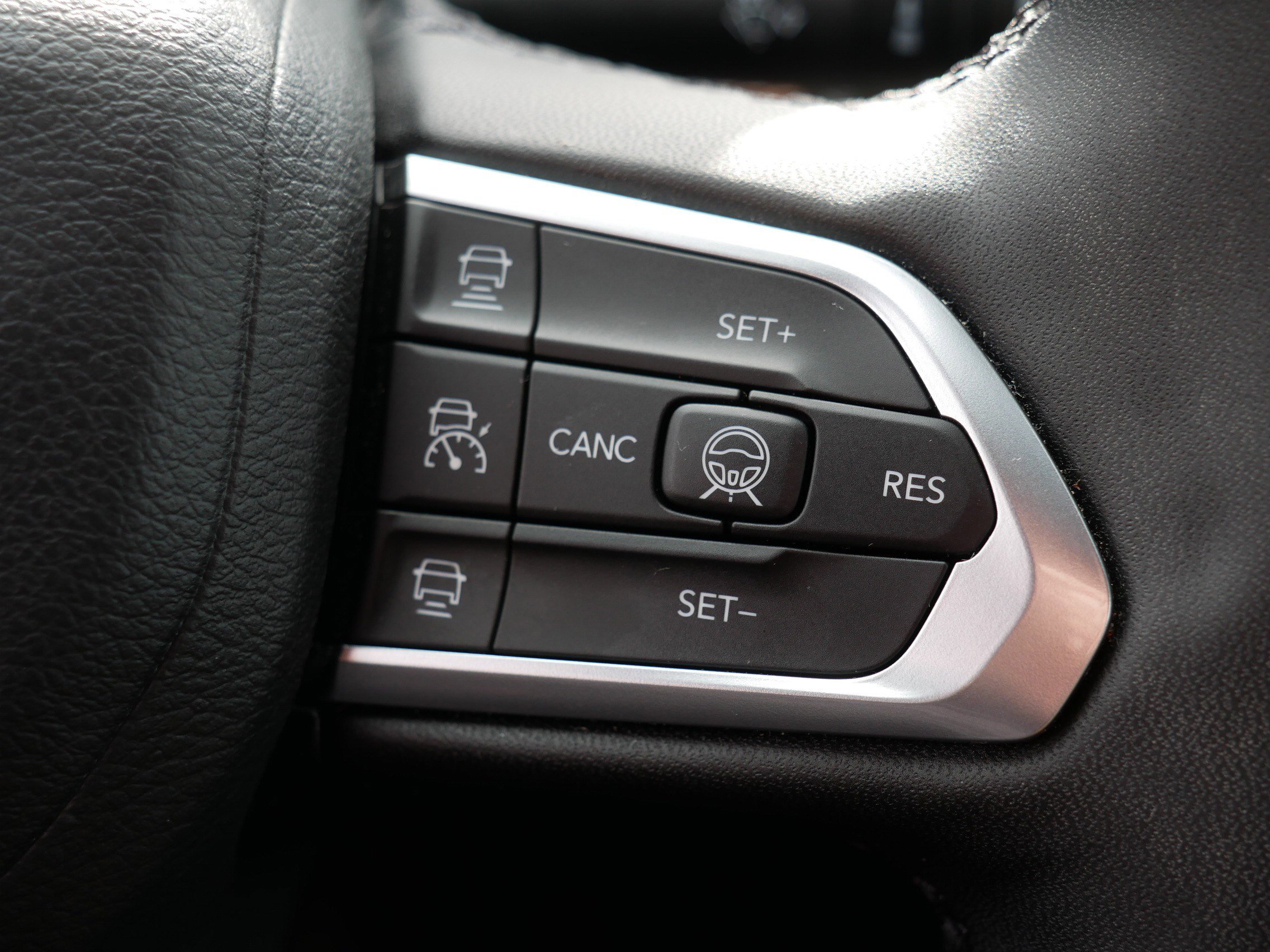 Used 2024 Jeep Compass Limited w/ Elite Group image 29