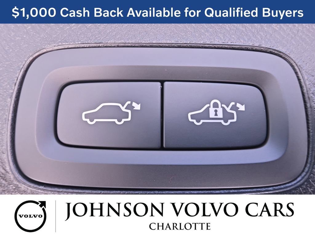 New 2026 Volvo XC90 T8 Ultra w/ Protection Package Premier AWD/4WD image 15