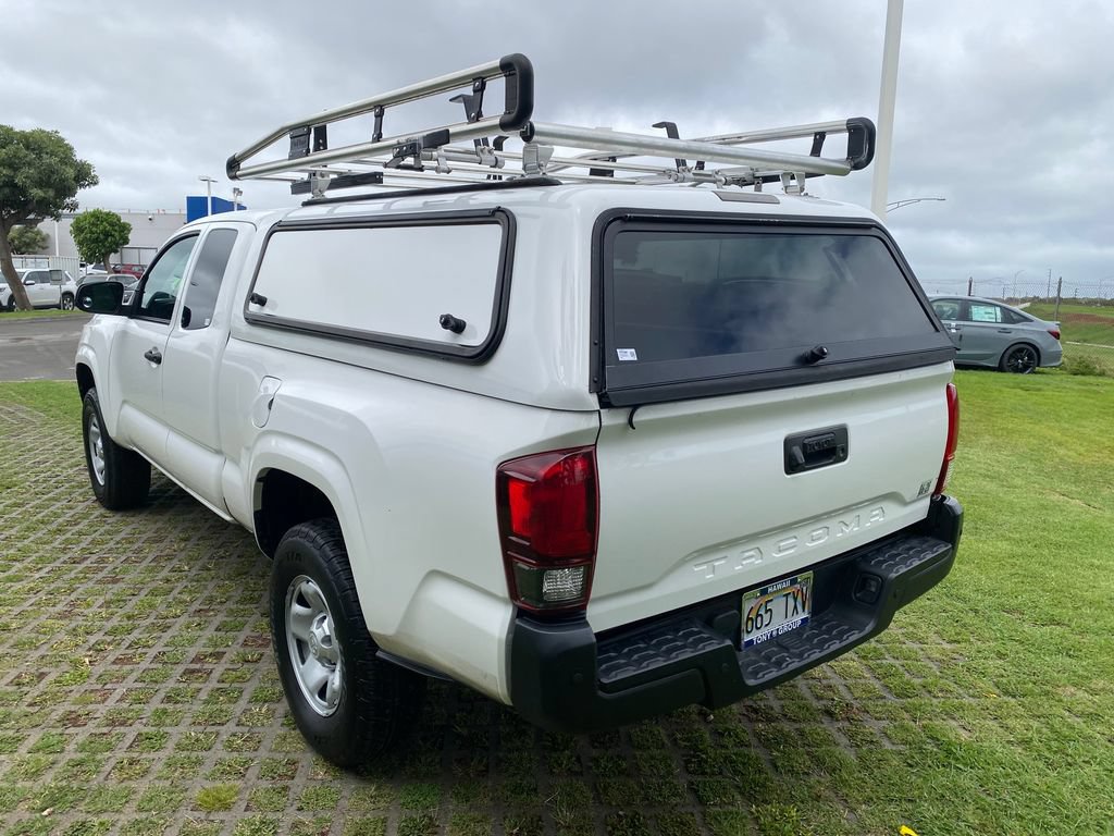 Used 2022 Toyota Tacoma SR RWD image 5