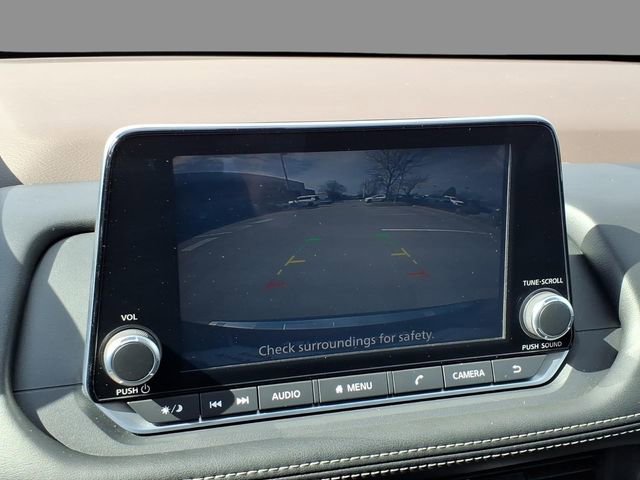 Used 2023 Nissan Rogue SV w/ SV Premium B Package image 27