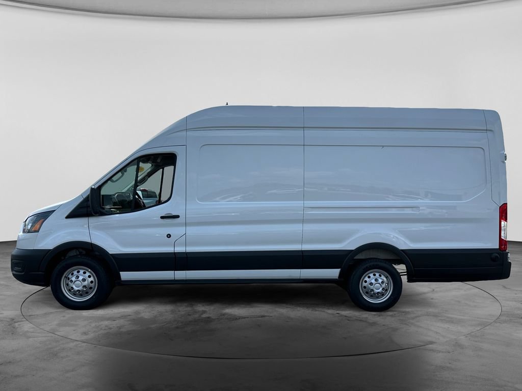 Used 2025 Ford Transit 250 148 High Roof Extended AWD w/ Load Area Protection Package image 5