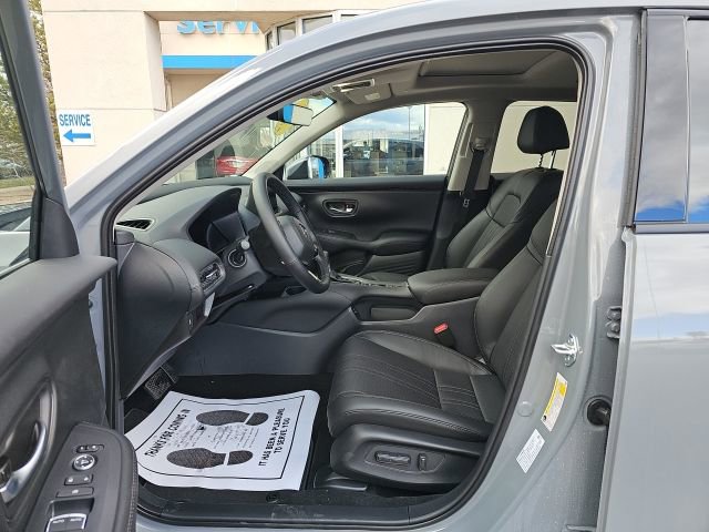 New 2026 Honda HR-V EX-L image 10