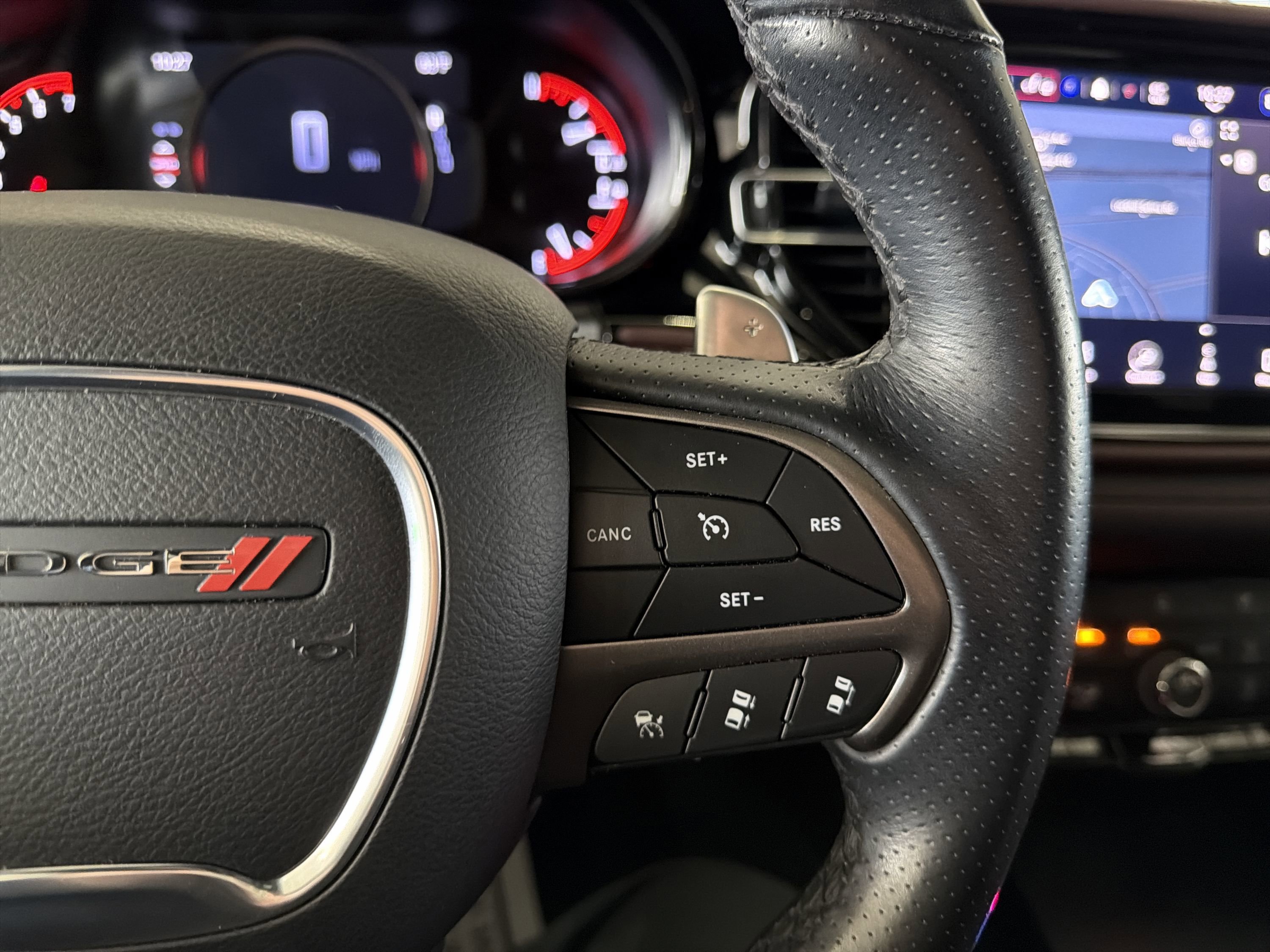 Used 2023 Dodge Durango Citadel RWD image 15
