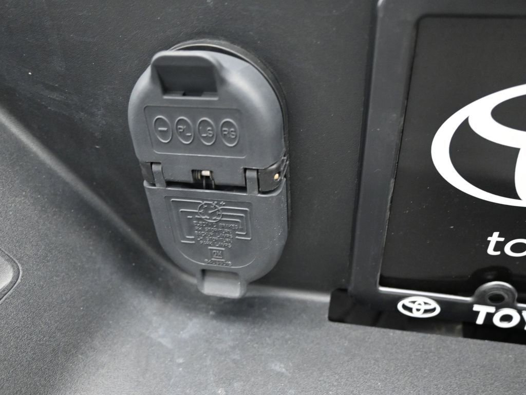 Used 2021 Chevrolet Silverado 2500 LT w/ All Star Edition image 41