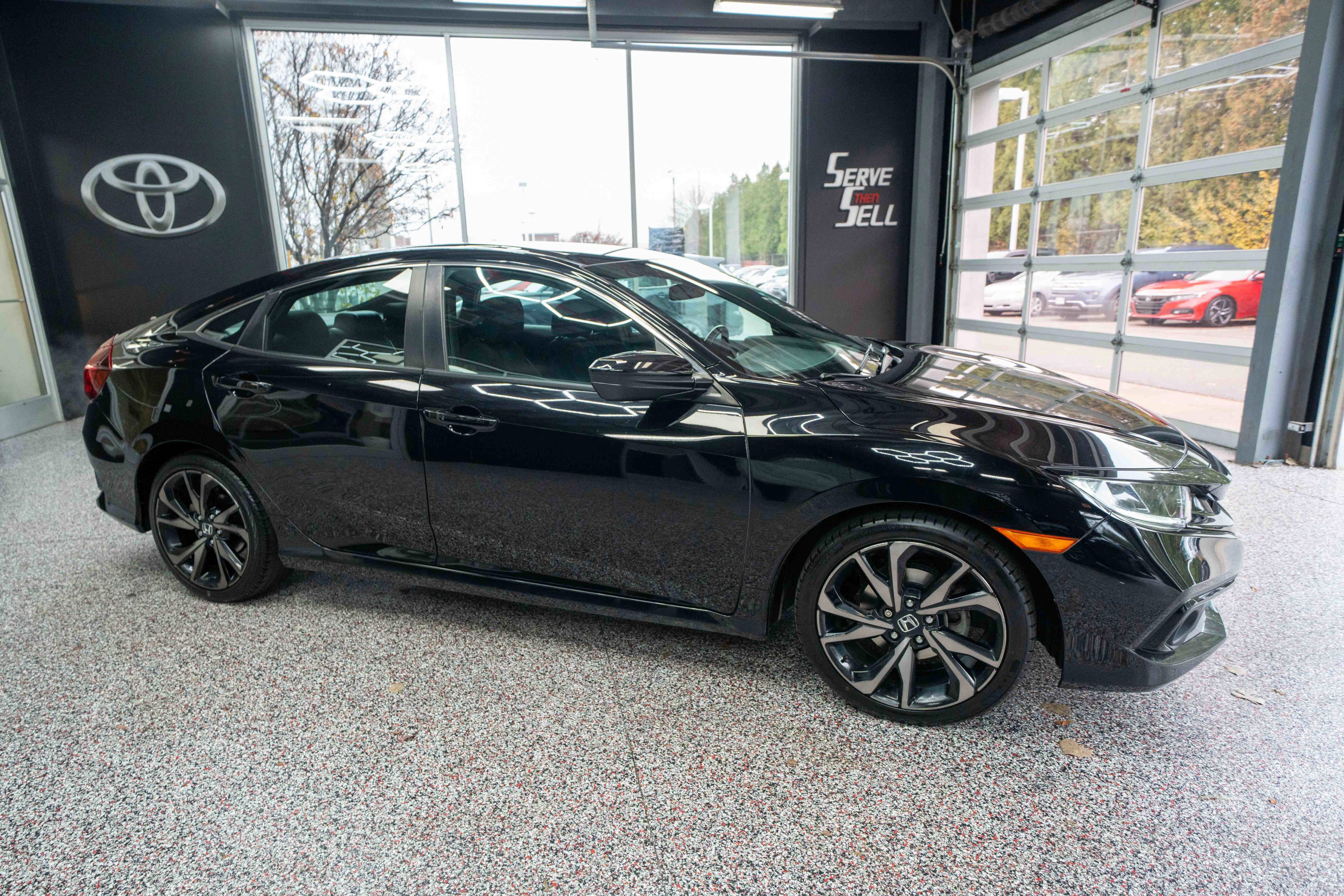 Used 2021 Honda Civic Sport image 5