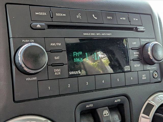 Used 2017 Jeep Wrangler Unlimited Sahara w/ Connectivity Group image 8