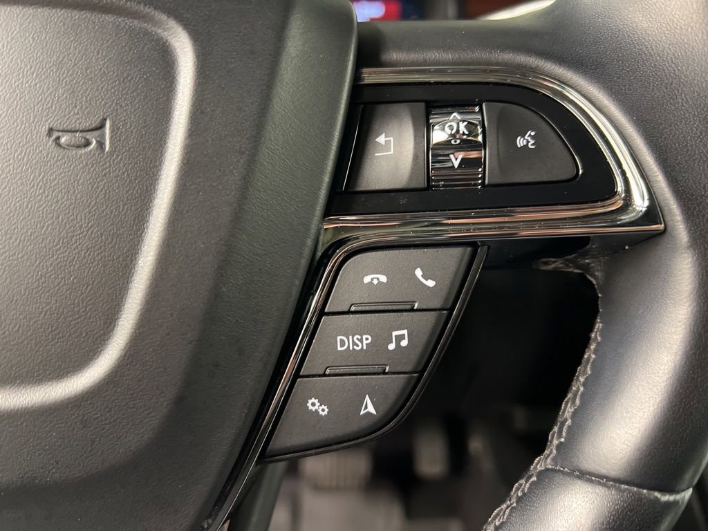 Certified 2023 Lincoln Nautilus Reserve w/ Monochromatic Package AWD/4WD image 17