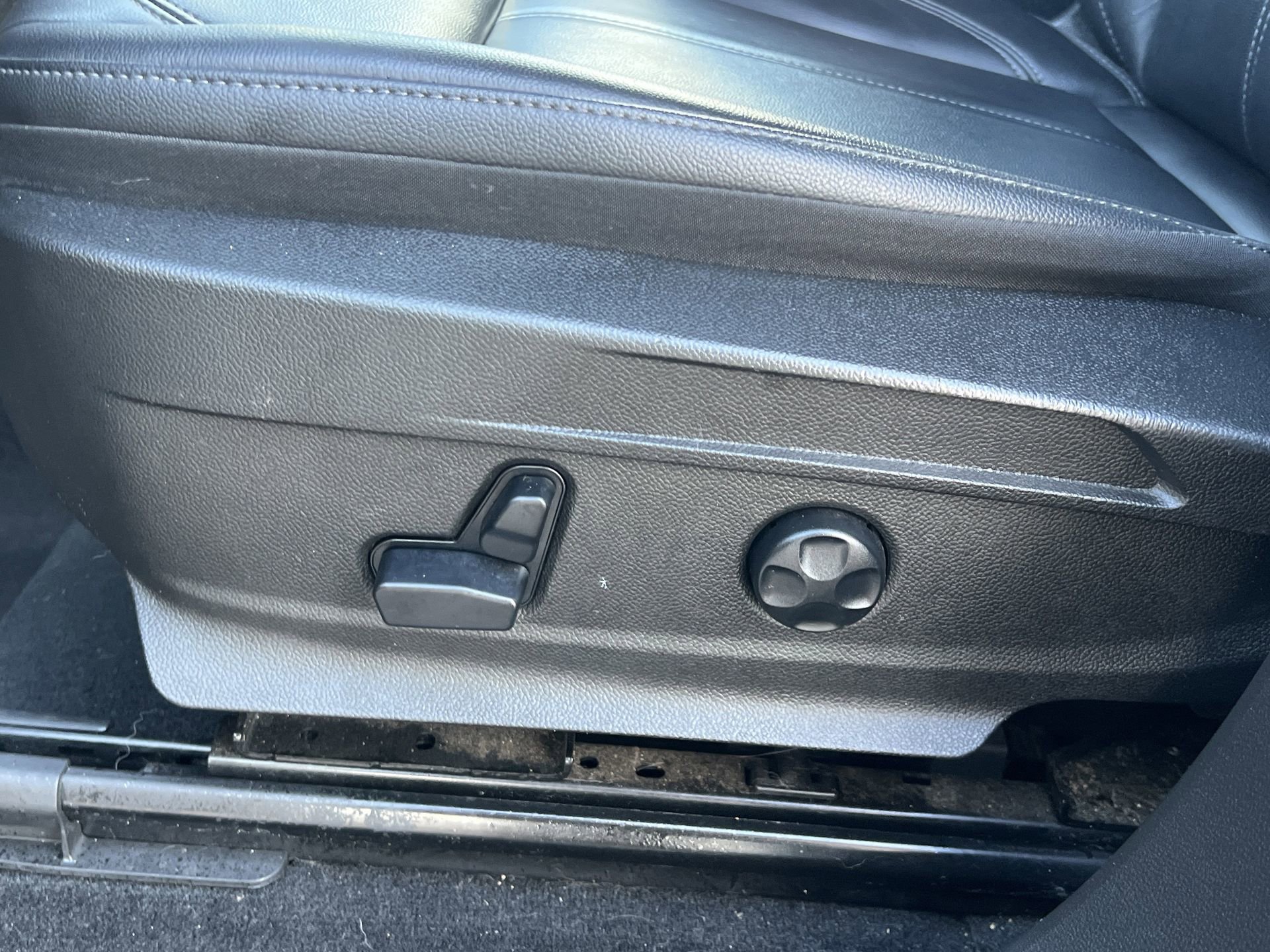 Used 2022 Alfa Romeo Stelvio Ti image 21