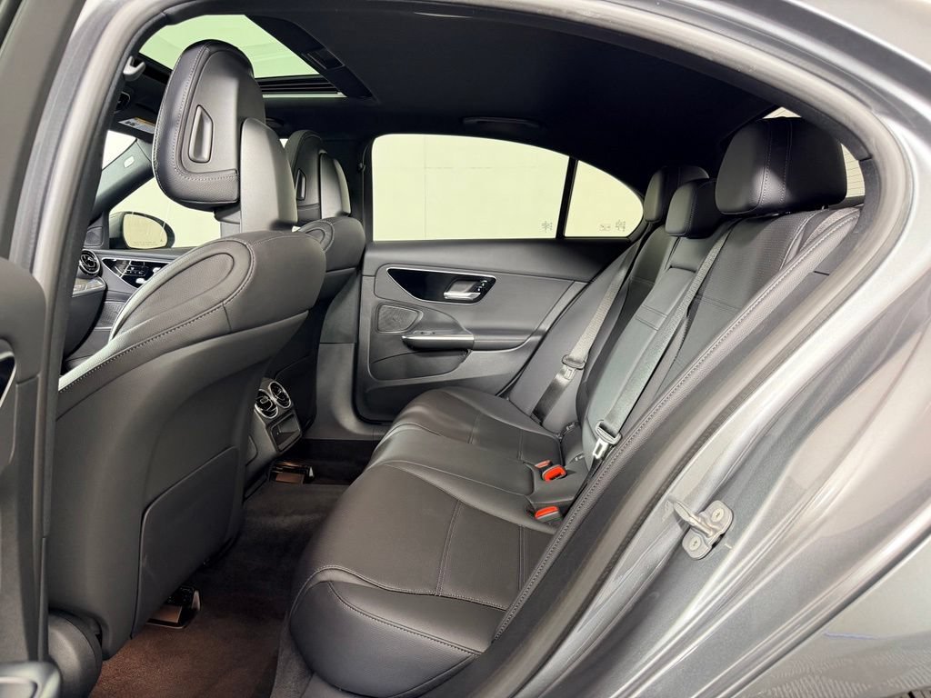 Used 2024 Mercedes-Benz C 300 Sedan image 24
