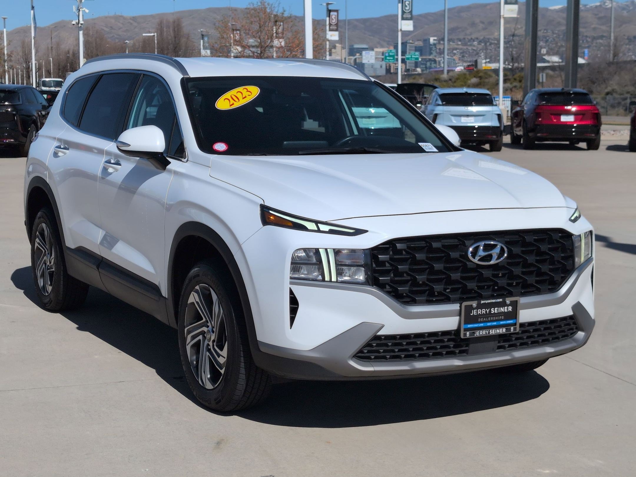 Used 2023 Hyundai Santa Fe SEL image 8