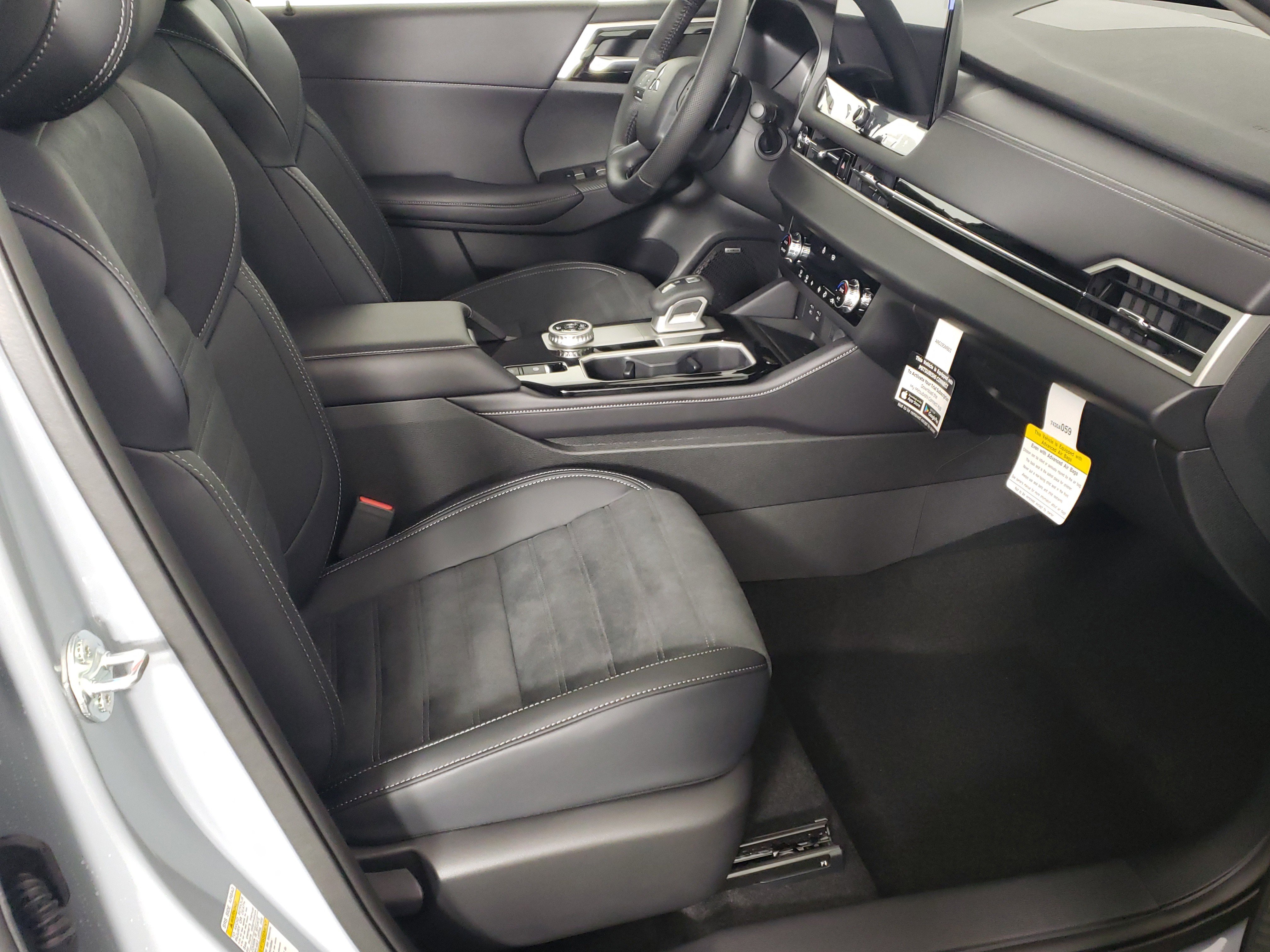 New 2026 Mitsubishi Outlander Trail Edition image 15