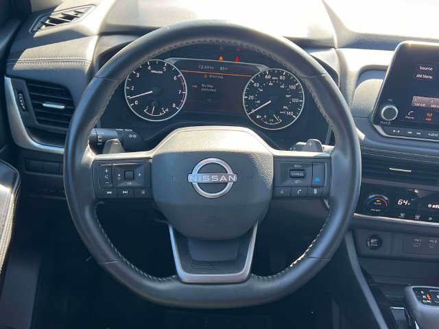 Certified 2025 Nissan Rogue SV AWD/4WD image 11