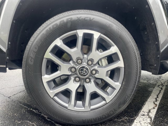 Used 2023 Toyota Tundra 1794 Edition AWD/4WD image 10