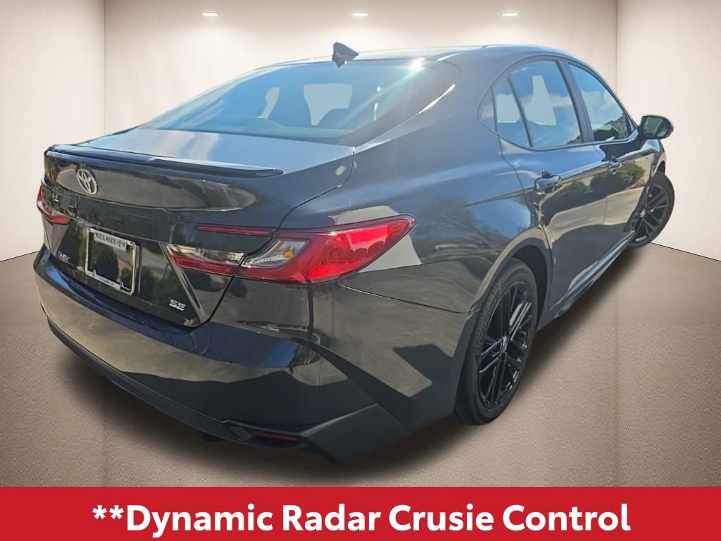Used 2025 Toyota Camry SE w/ Convenience Package image 6