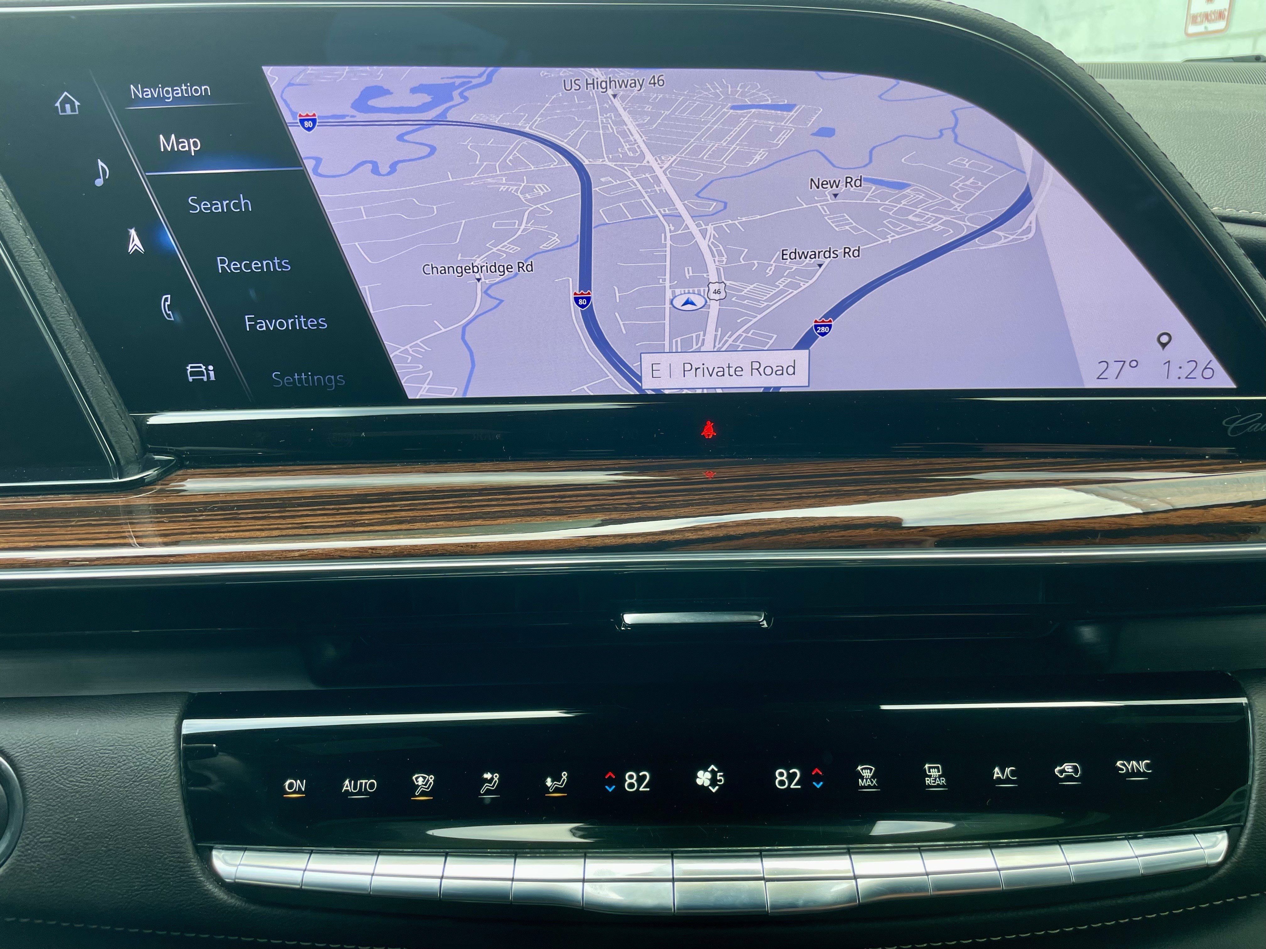 Used 2023 Cadillac Escalade Premium Luxury image 27