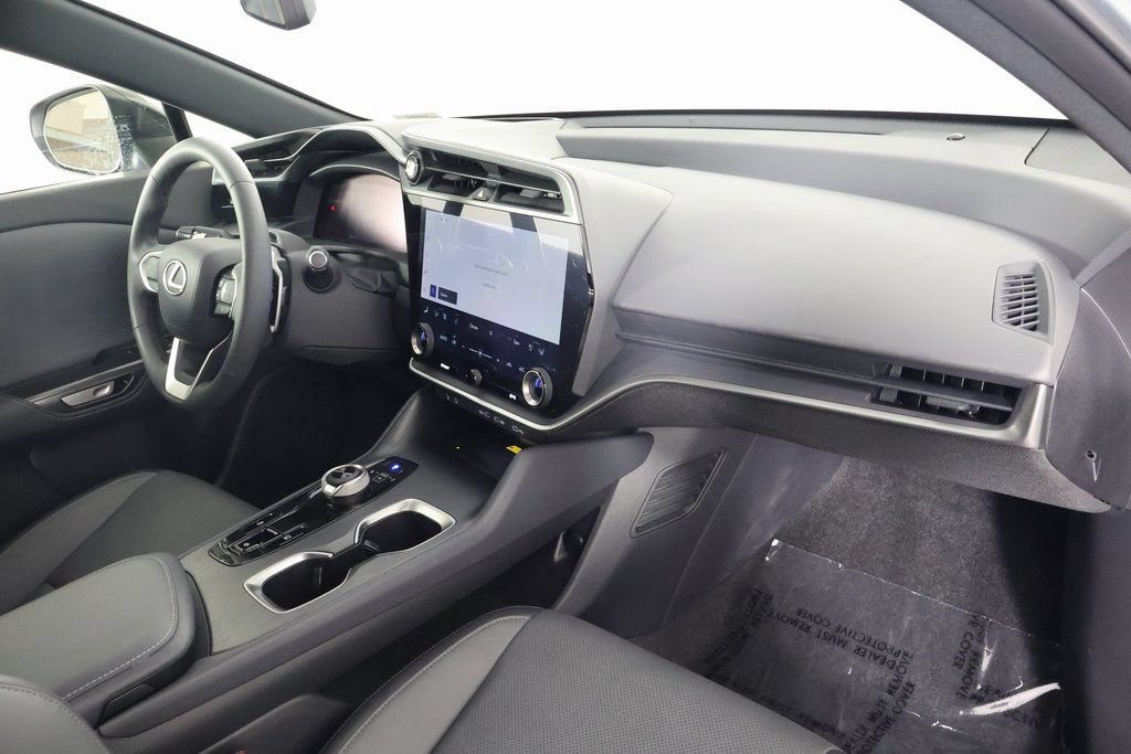 Certified 2026 Lexus RZ 350e 2WD w/ Technology Package image 9