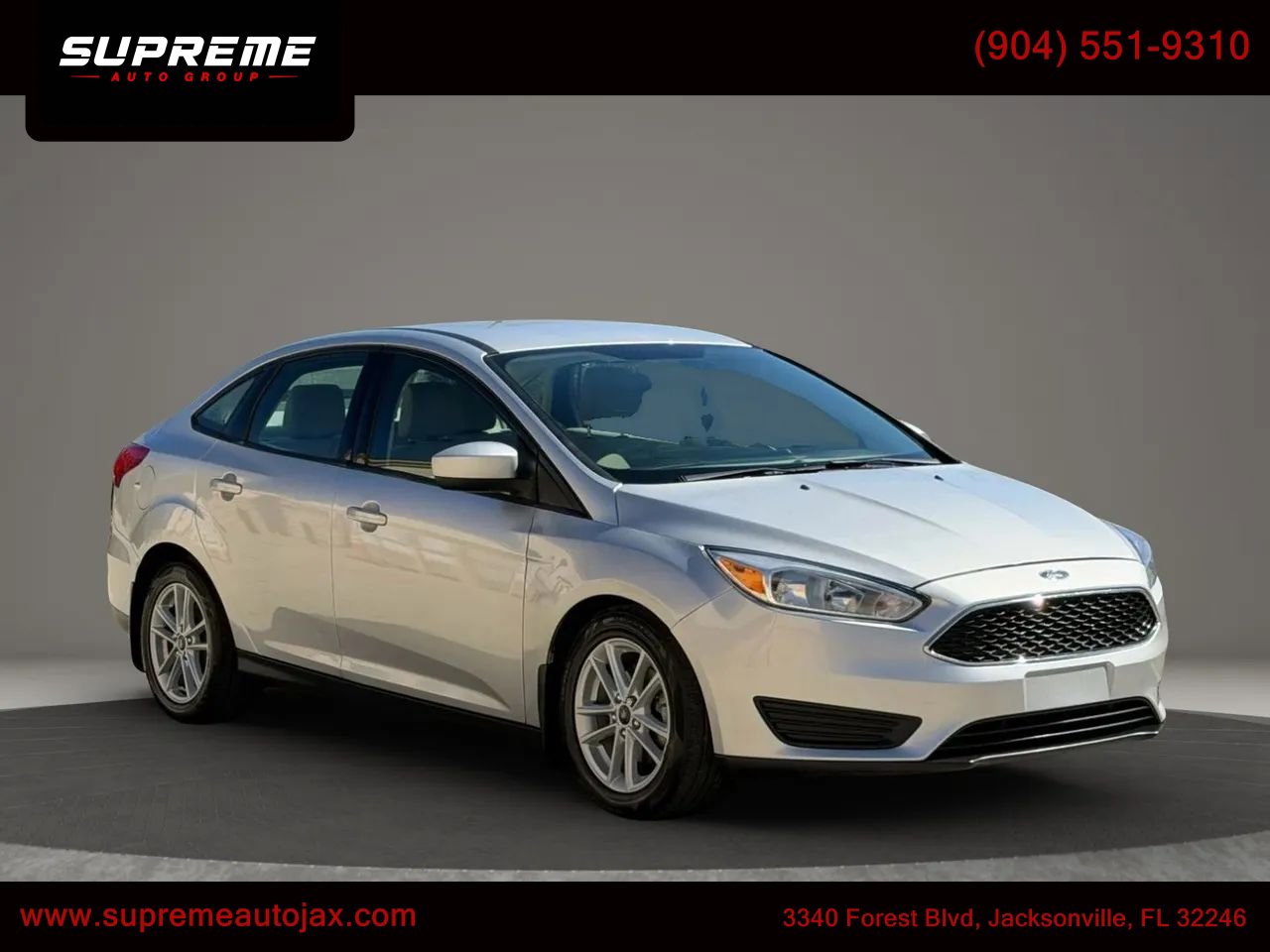 Used 2018 Ford Focus SE FWD image 1