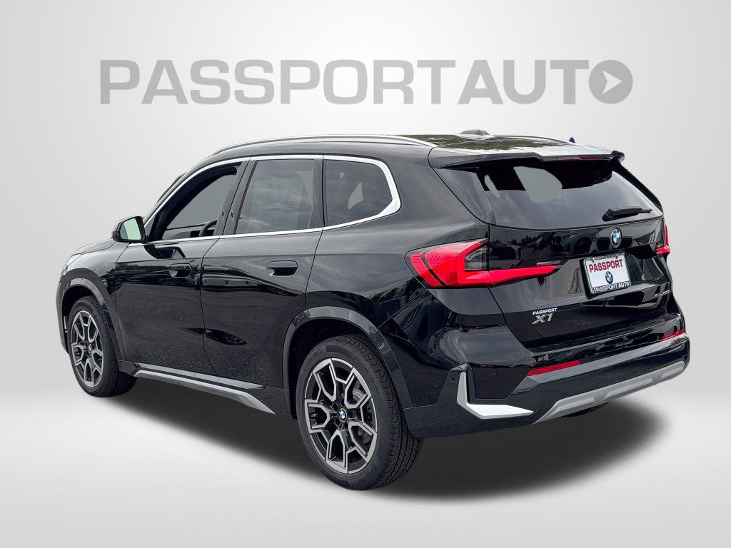 New 2027 BMW X1 xDrive28i AWD/4WD image 3