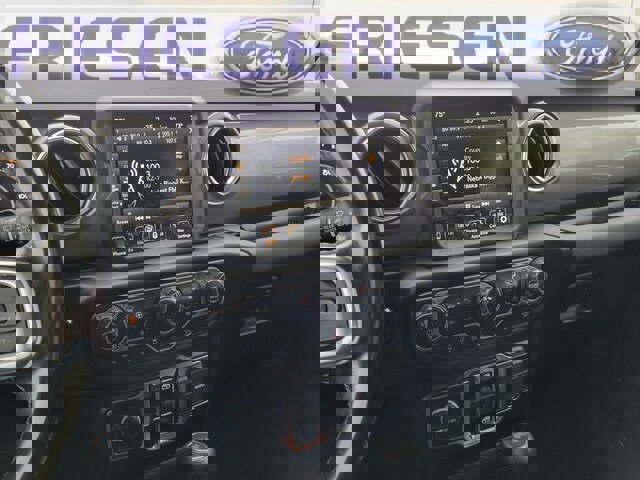 Used 2020 Jeep Wrangler Unlimited Sahara image 18