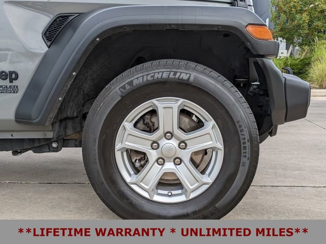 Used 2021 Jeep Wrangler Unlimited Sport image 12