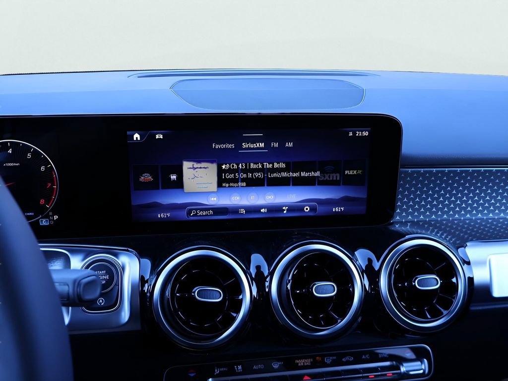 New 2026 Mercedes-Benz GLB 250 4MATIC image 22