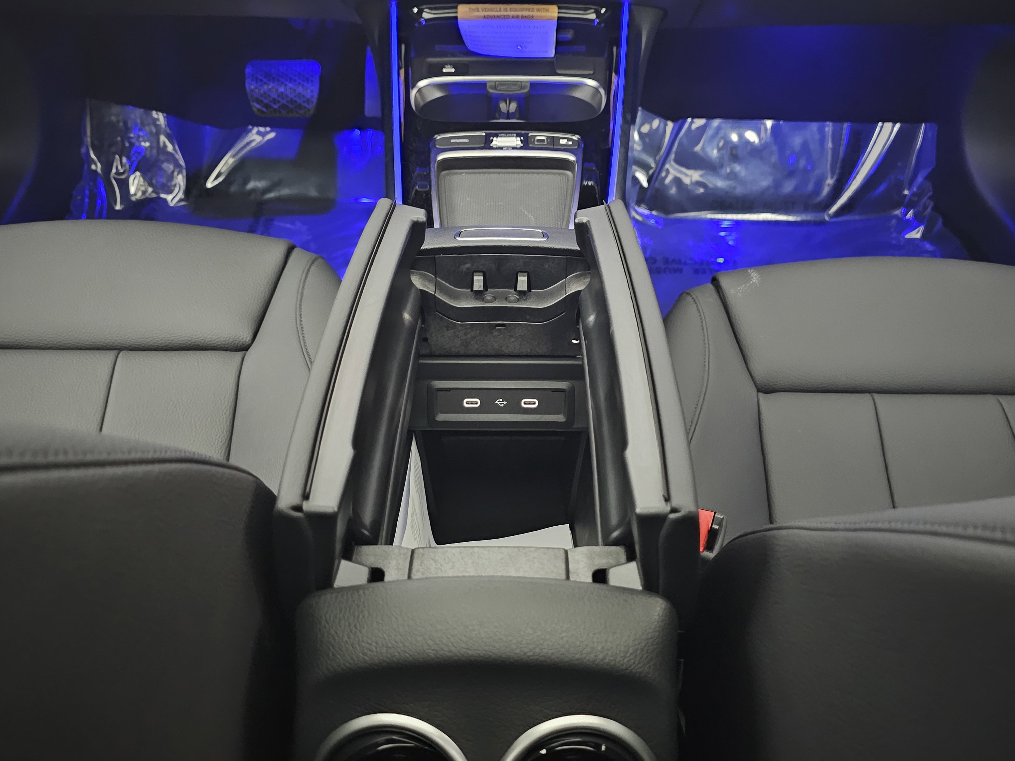 New 2026 Mercedes-Benz GLB 250 4MATIC image 37