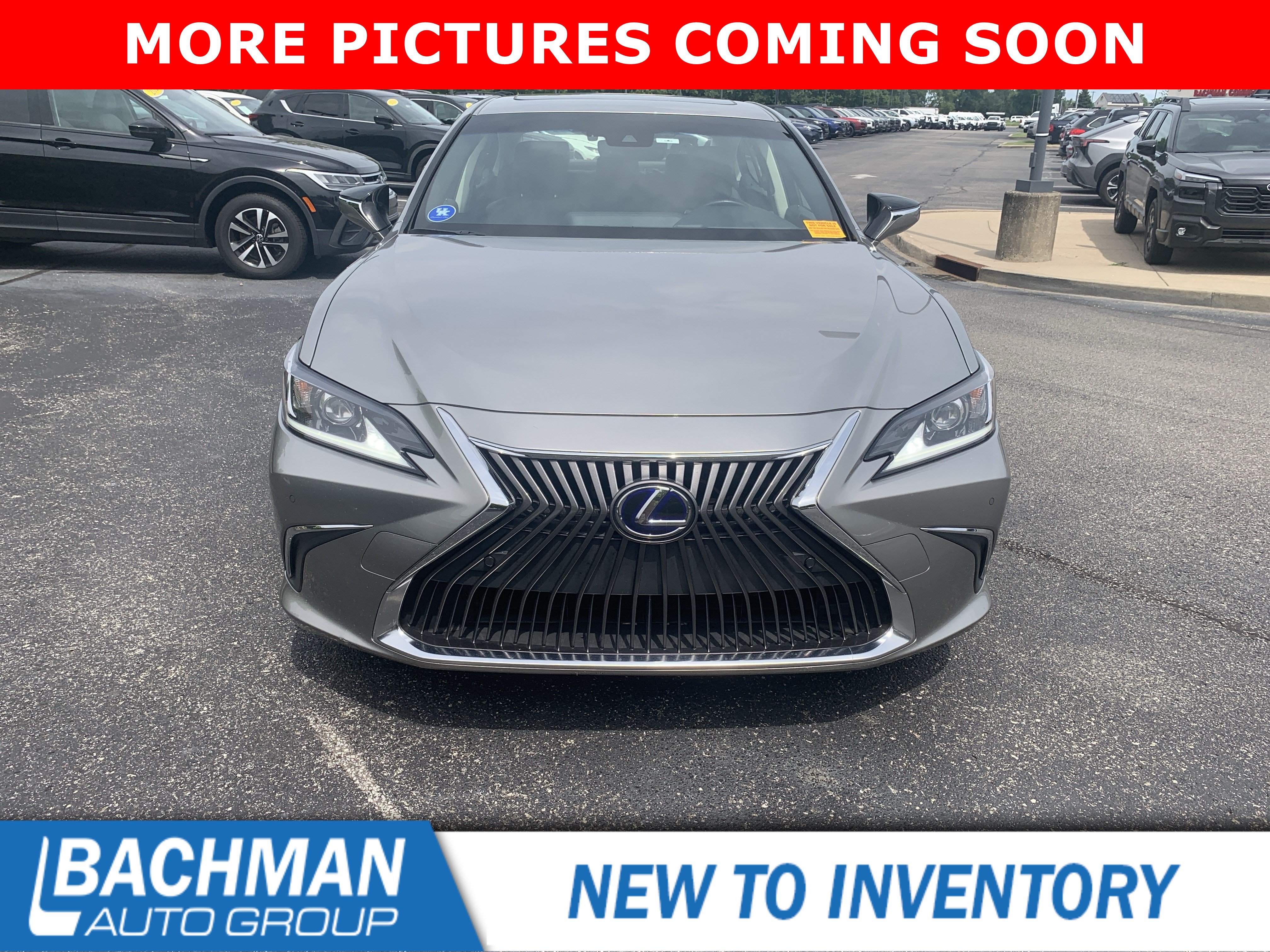 Used 2019 Lexus ES 300h w/ Premium Package FWD image 10