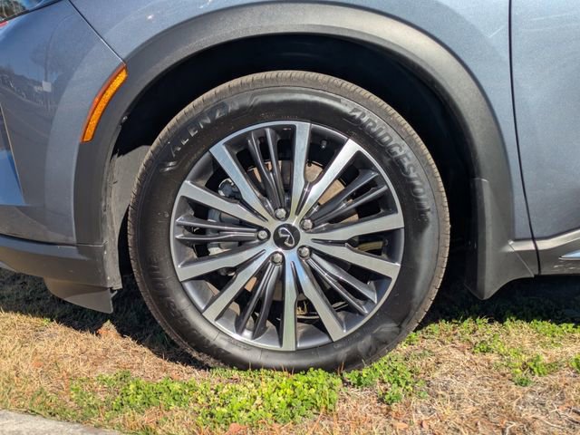 Used 2025 INFINITI QX60 Autograph w/ Cargo Package image 11